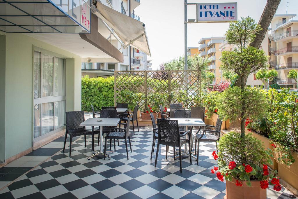 Hotel Levante Sul Mare Lido Di Savio Exteriér fotografie