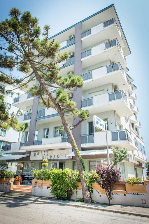 Hotel Levante Sul Mare Lido Di Savio Exteriér fotografie